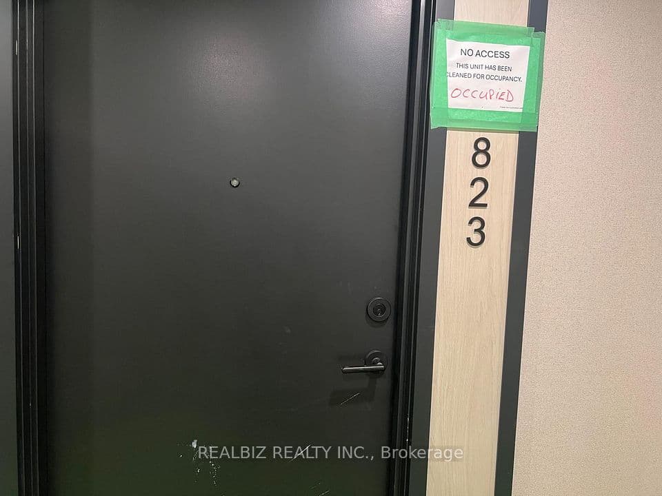 91 Montclair Avenue 823, Toronto, ON M5P 0B1 – photo 3