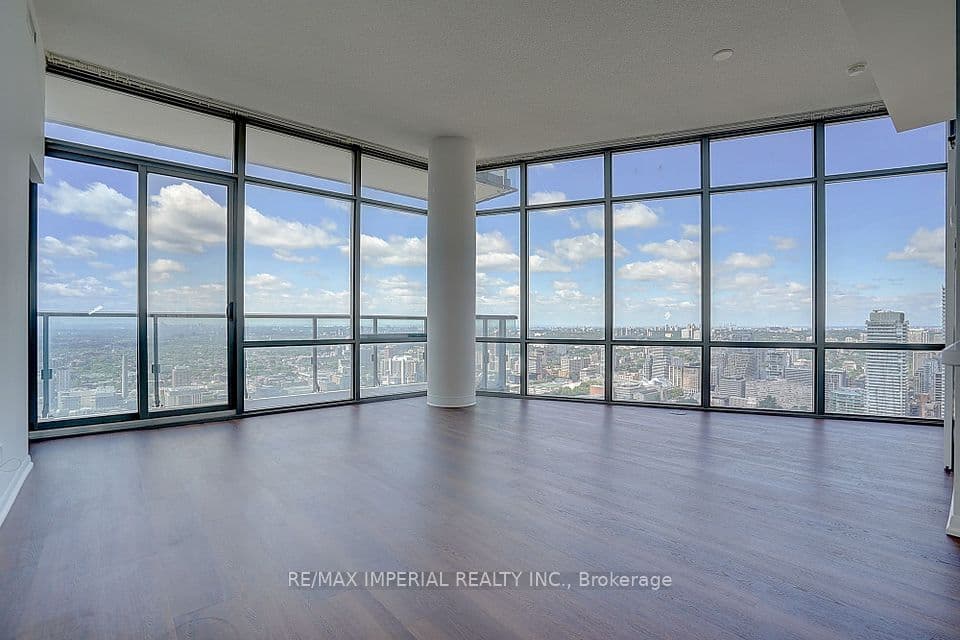 832 Bay Street 4903, Toronto, ON M5S 1Z6 – main photo