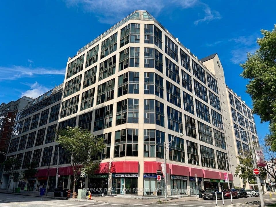 222 The Esplanade 512, Toronto, ON M5A 4M8 – main photo