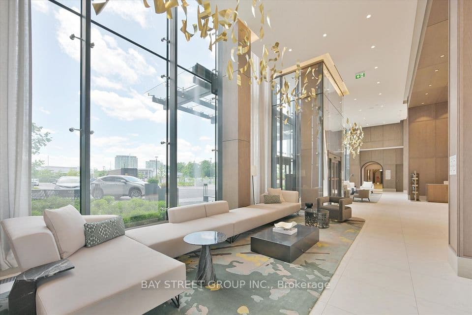 30 Inn On The Park Drive 2707, Toronto, ON M3C 0P8 – photo 3