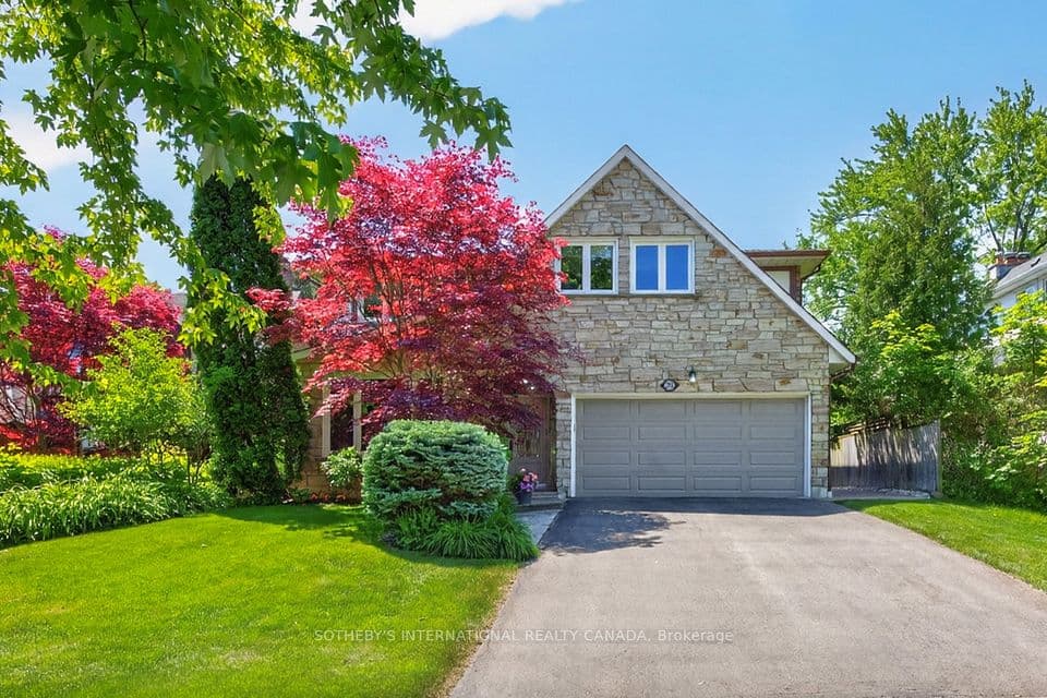 25 Gossamer Avenue, Toronto, ON M2M 2X3 – main photo