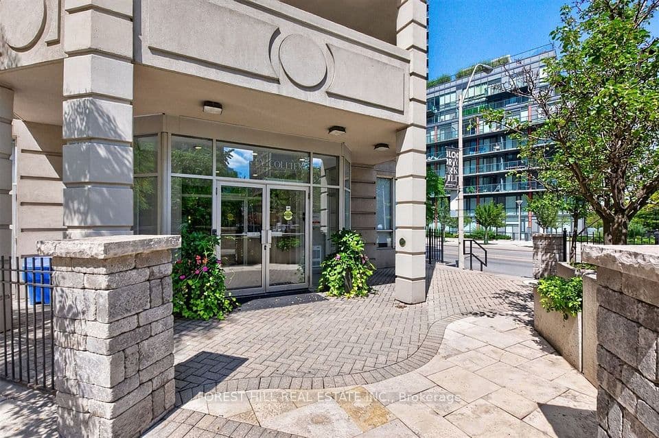 20 Collier Street 903, Toronto, ON M4W 3Y4 – photo 2