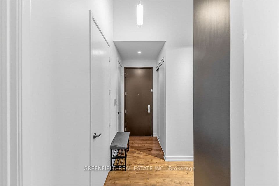 380 Macpherson Avenue N 410, Toronto, ON M4V 3E3 – photo 2