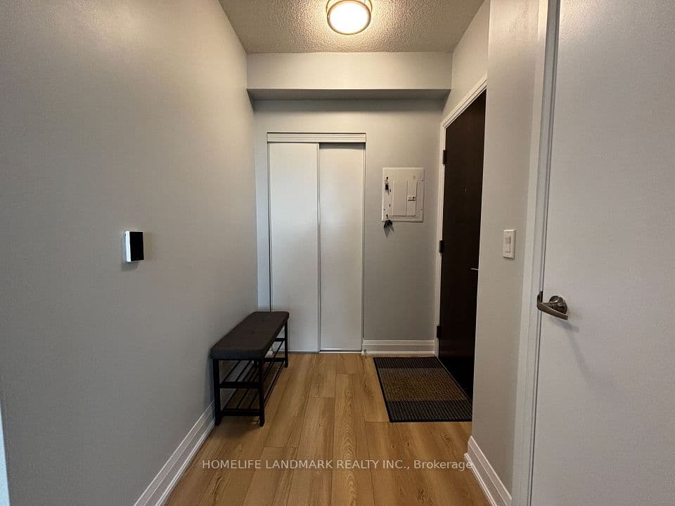 68 Canterbury Placeway 1809, Toronto, ON M2N 0H8 – photo 3
