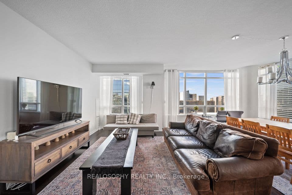65 Bremner Boulevard 4305, Toronto, ON M5J 0A7 – photo 3