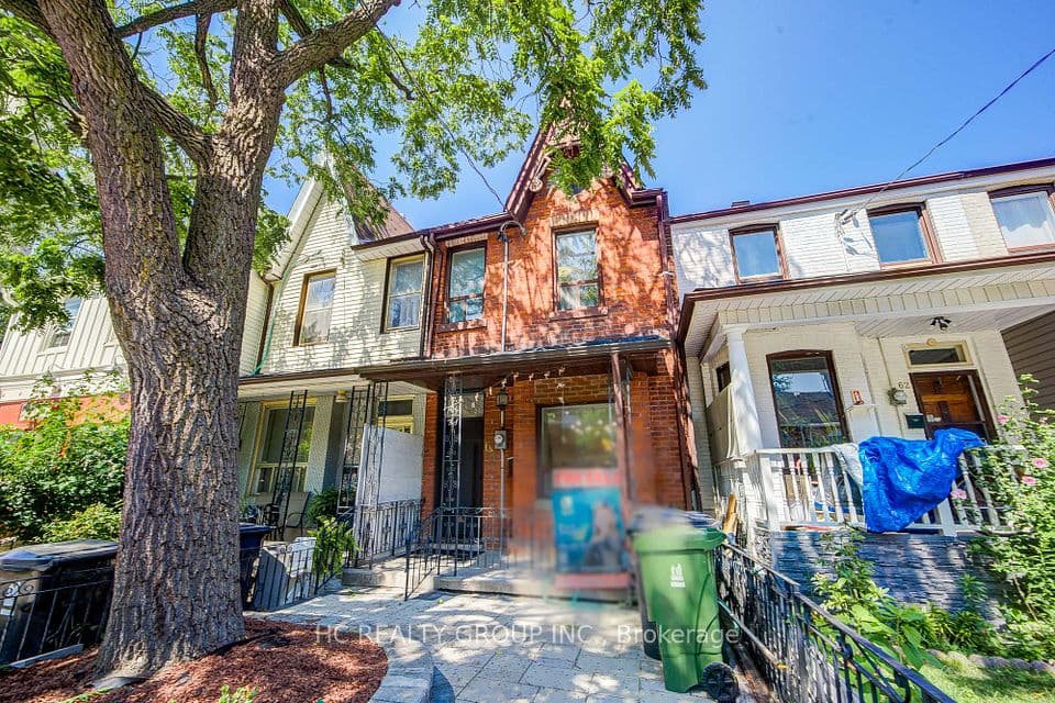 64 Wales Avenue, Toronto, ON M5T 1J4 – photo 3