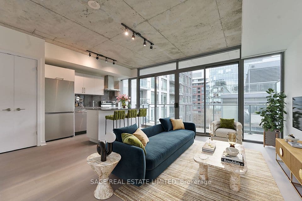 95 Bathurst Street 914, Toronto, ON M5V 0H7 – photo 3