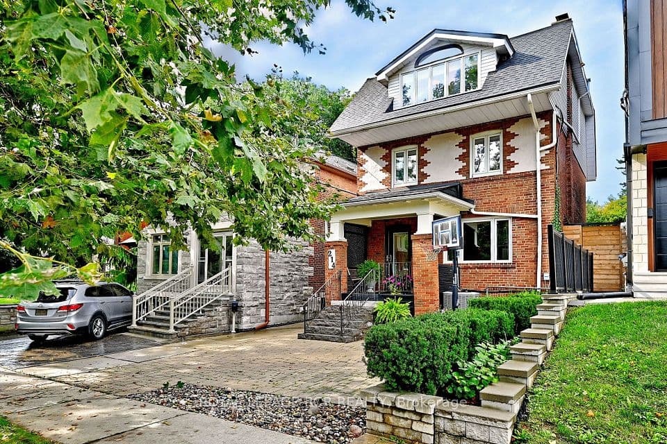 214 Briar Hill Avenue, Toronto, ON M4R 1J2 – main photo