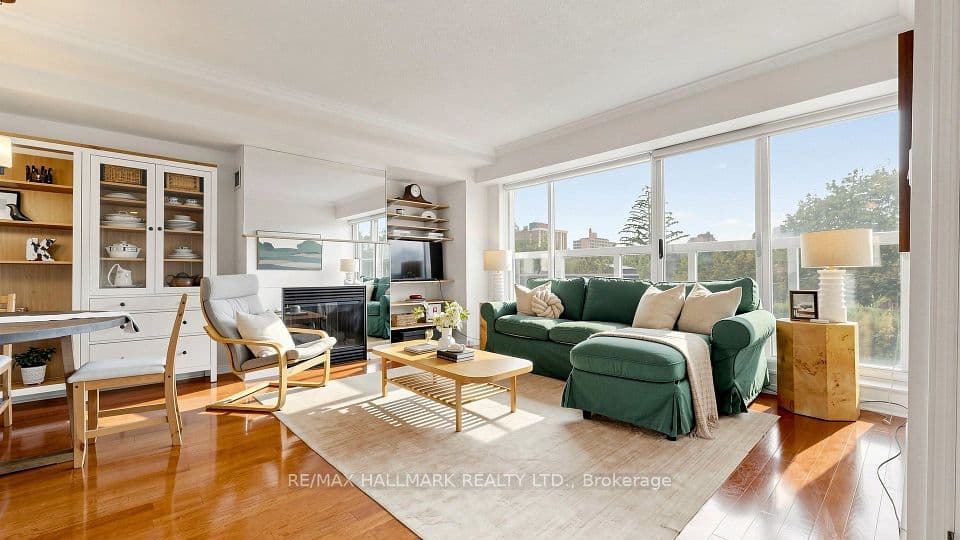 1818 Bayview Avenue 312, Toronto, ON M4G 4G6 – photo 2