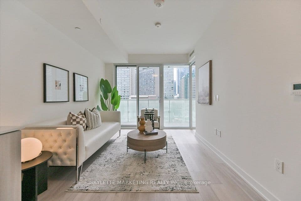 15 Queens Quay E 617, Toronto, ON M5E 0C5 – photo 3