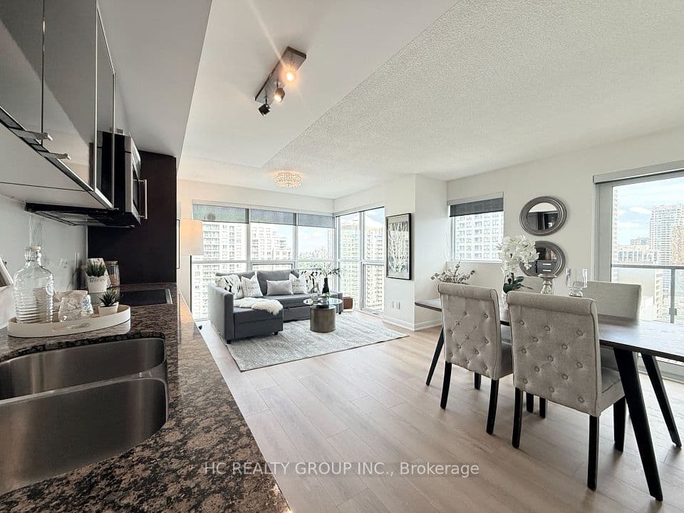 5168 Yonge Street 1712, Toronto, ON M2N 5P6 – main photo
