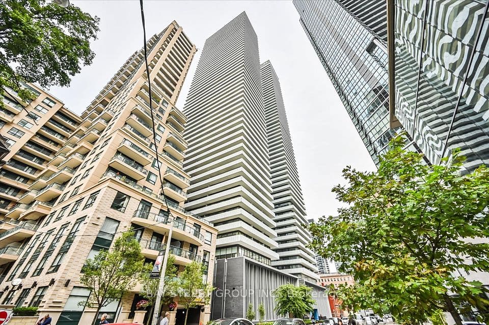 50 Charles Street E LPH4706, Toronto, ON M4Y 0C3 – photo 2