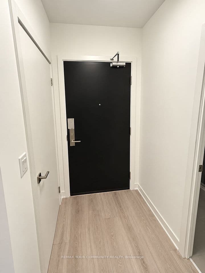 159 Wellesley Street E 404, Toronto, ON M4Y 0H5 – photo 3