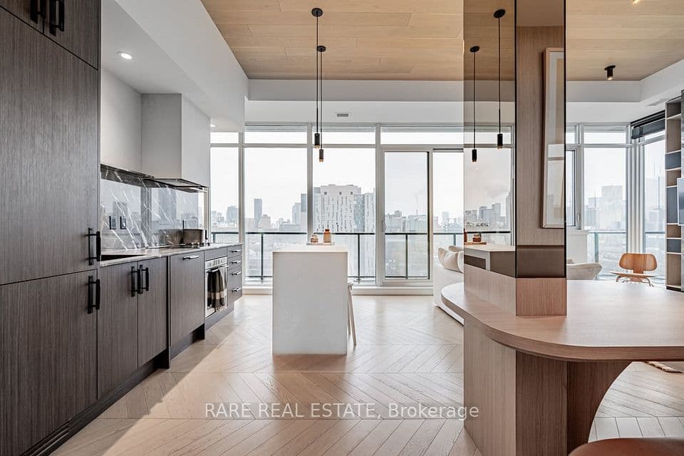 297 College Street PH5, Toronto, ON M5T 0C2 – photo 3