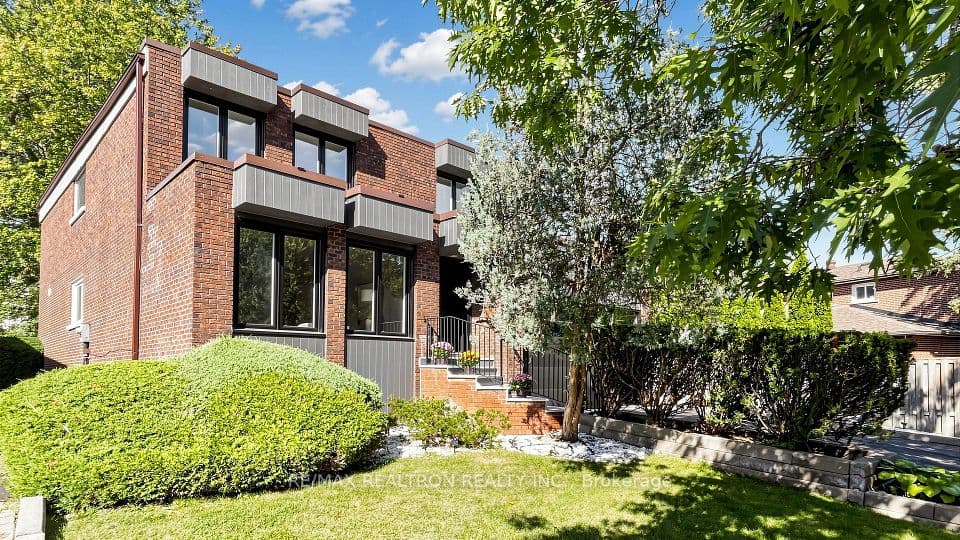 41 Beardmore Crescent, Toronto, ON M2K 2P3 – photo 2