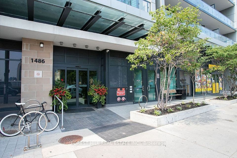 1486 Bathurst Street 1303, Toronto, ON M5P 3G9 – photo 2