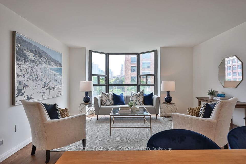 188 Spadina Avenue 301, Toronto, ON M5T 3A4 – main photo