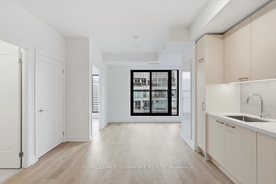 20 Soudan Avenue 3409, Toronto, ON M4S 0E2 – photo 3