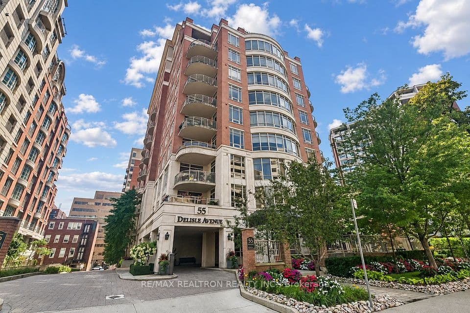 55 Delisle Avenue 707, Toronto, ON M4V 3C2 – main photo