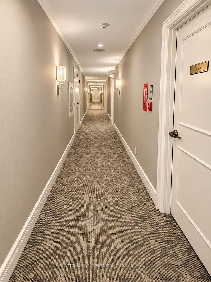 265 Ridley Boulevard 1803, Toronto, ON M5M 4N8 – photo 3