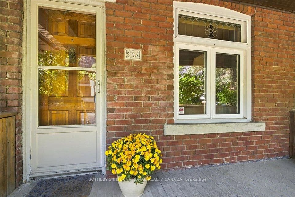 334 Albany Avenue, Toronto, ON M5R 3C9 – photo 3