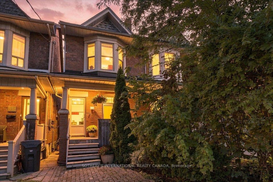 334 Albany Avenue, Toronto, ON M5R 3C9 – main photo