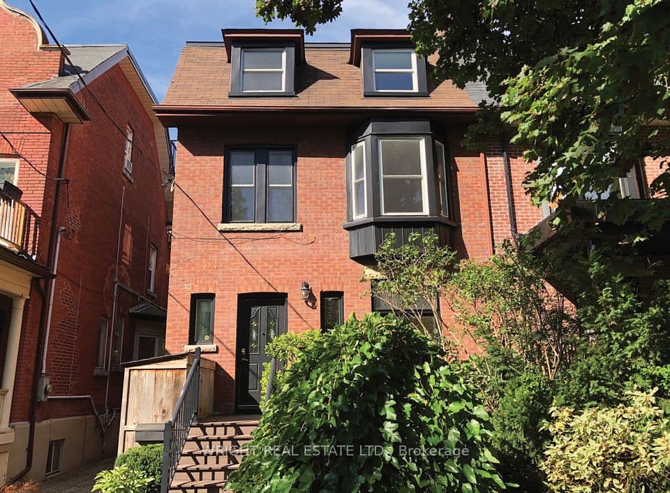 112 Albany Avenue, Toronto, ON M5R 3C4 – main photo