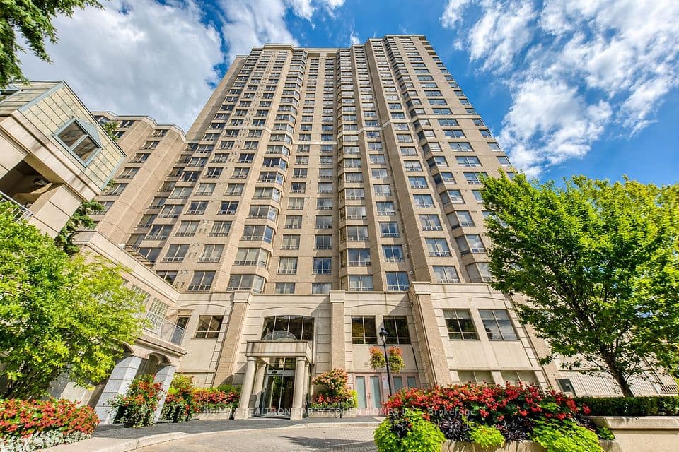 5418 Yonge Street 812, Toronto, ON M2N 6X4 – main photo