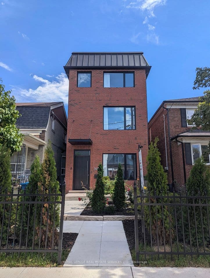 393A Arlington Avenue, Toronto, ON M6C 3A1 – photo 2