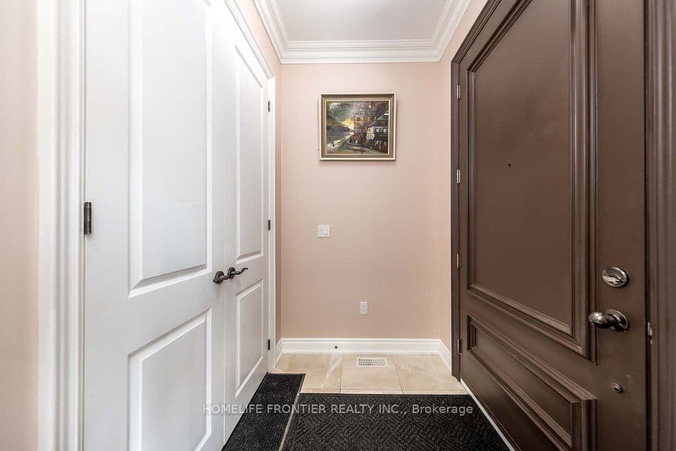 183 Finch Avenue E, Toronto, ON M2N 4R8 – photo 3