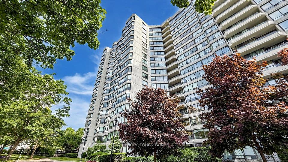 1121 Steeles Avenue W 802, Toronto, ON M2R 2W7 – photo 2