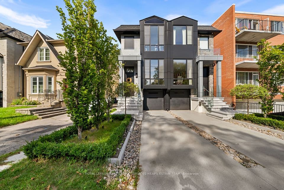 16B Kenrae Road, Toronto, ON M4G 1Y1 – main photo