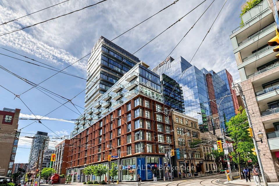 60 Colborne Street 907, Toronto, ON M5E 0B7 – photo 2