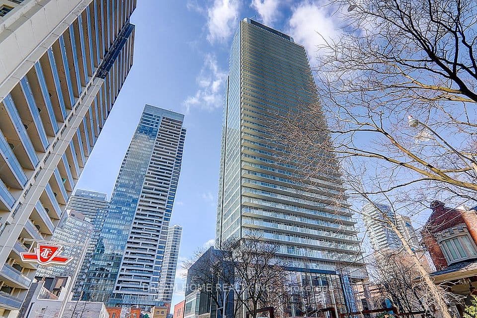 3 Gloucester Street 1809, Toronto, ON M4Y 0C6 – main photo