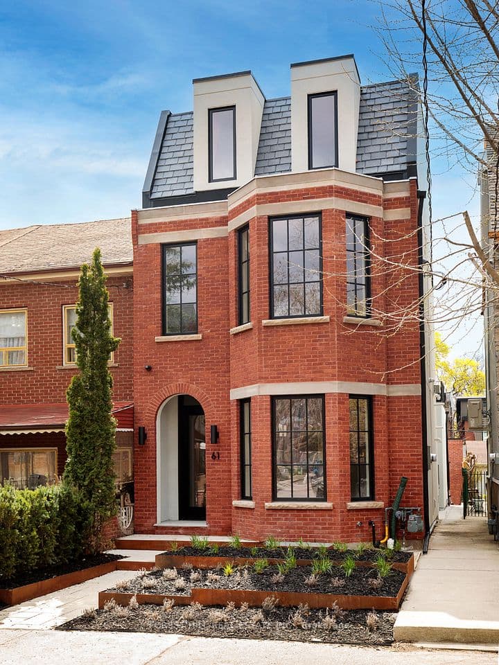 61 Foxley Street, Toronto, ON M6J 1P9 – main photo