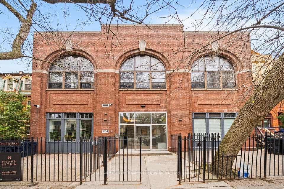 264 Seaton Street 205, Toronto, ON M5A 2T4 – main photo
