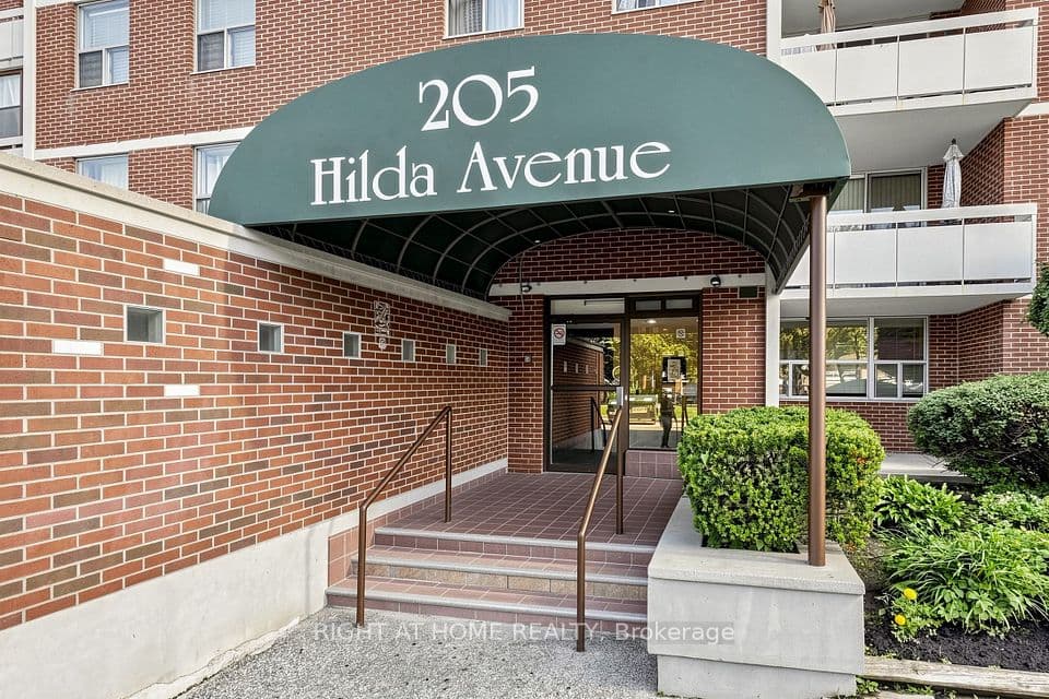 205 Hilda Avenue 2212, Toronto, ON M2M 4B1 – photo 2