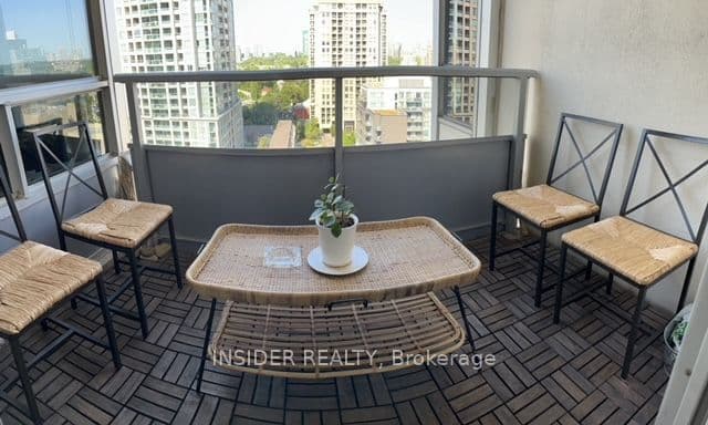2 Rean Drive 1612, Toronto, ON M2K 1H1 – photo 2