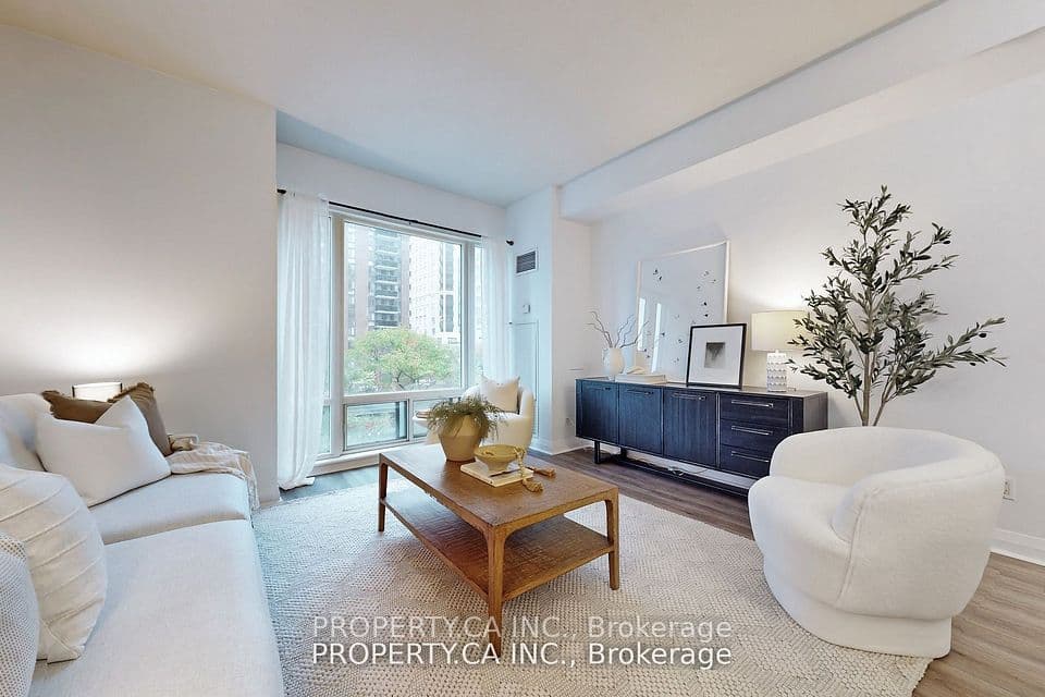 1121 Bay Street 301, Toronto, ON M5S 3L9 – photo 2