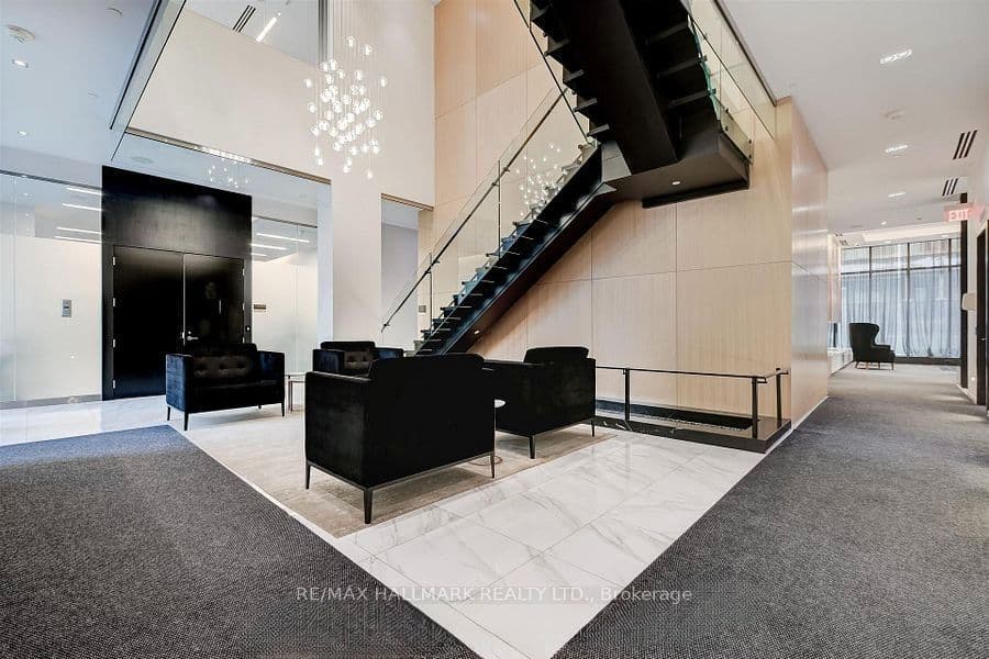 101 Erskine Avenue PH15, Toronto, ON M4P 0C5 – photo 3