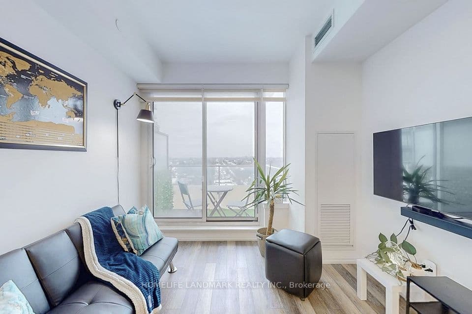 75 Canterbury Place 10, Toronto, ON M2N 2N1 – photo 3