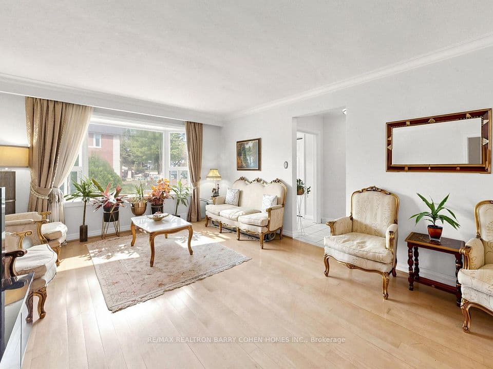 37 Tefley Road, Toronto, ON M2M 1C5 – photo 3
