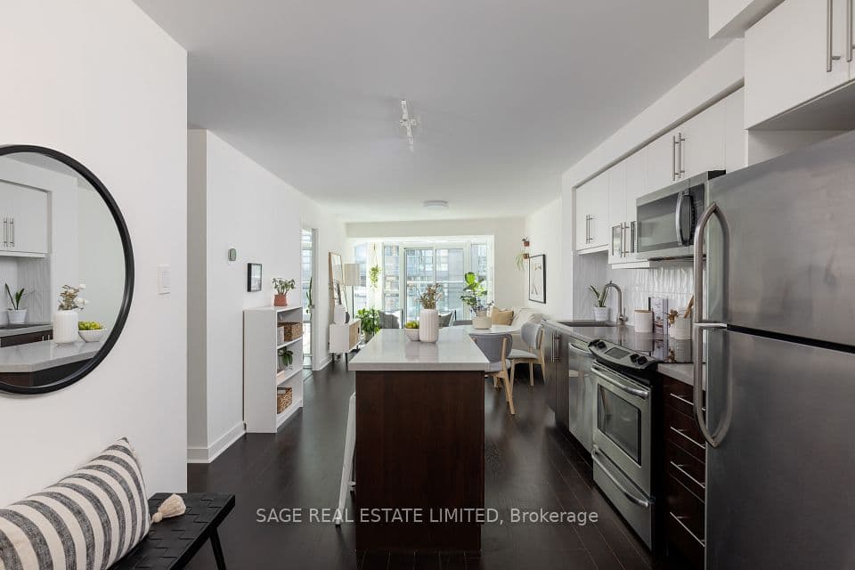 1169 Queen Street W 419, Toronto, ON M6J 0A4 – photo 2