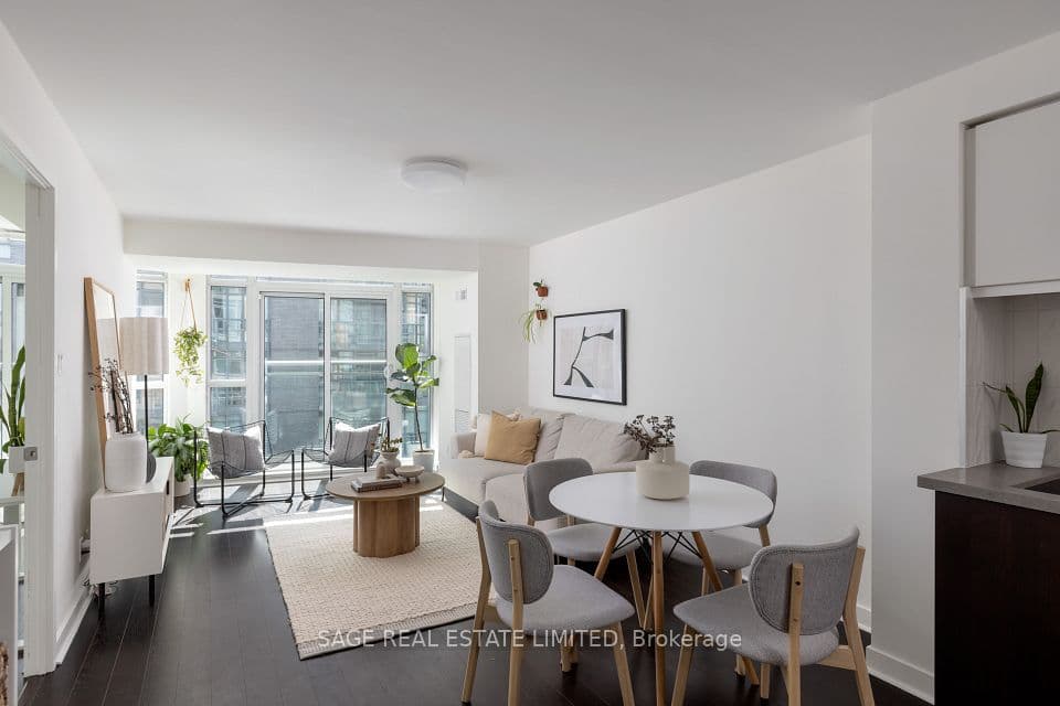 1169 Queen Street W 419, Toronto, ON M6J 0A4 – photo 3