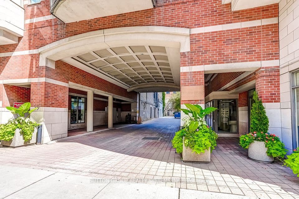 39 Jarvis Street PH807, Toronto, ON M5E 1Z5 – photo 2
