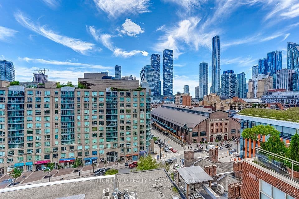 39 Jarvis Street PH807, Toronto, ON M5E 1Z5 – main photo