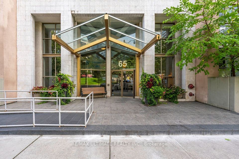 65 Scadding Avenue 513, Toronto, ON M5A 4L1 – photo 3