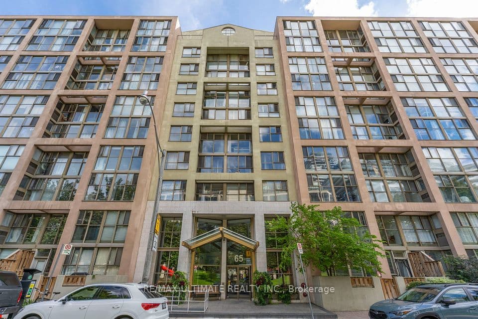 65 Scadding Avenue 513, Toronto, ON M5A 4L1 – photo 2