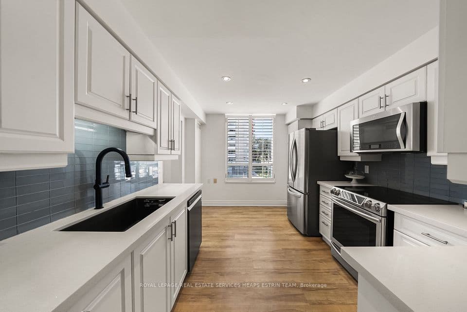 1750 Bayview Avenue 408, Toronto, ON M4G 4H6 – photo 3