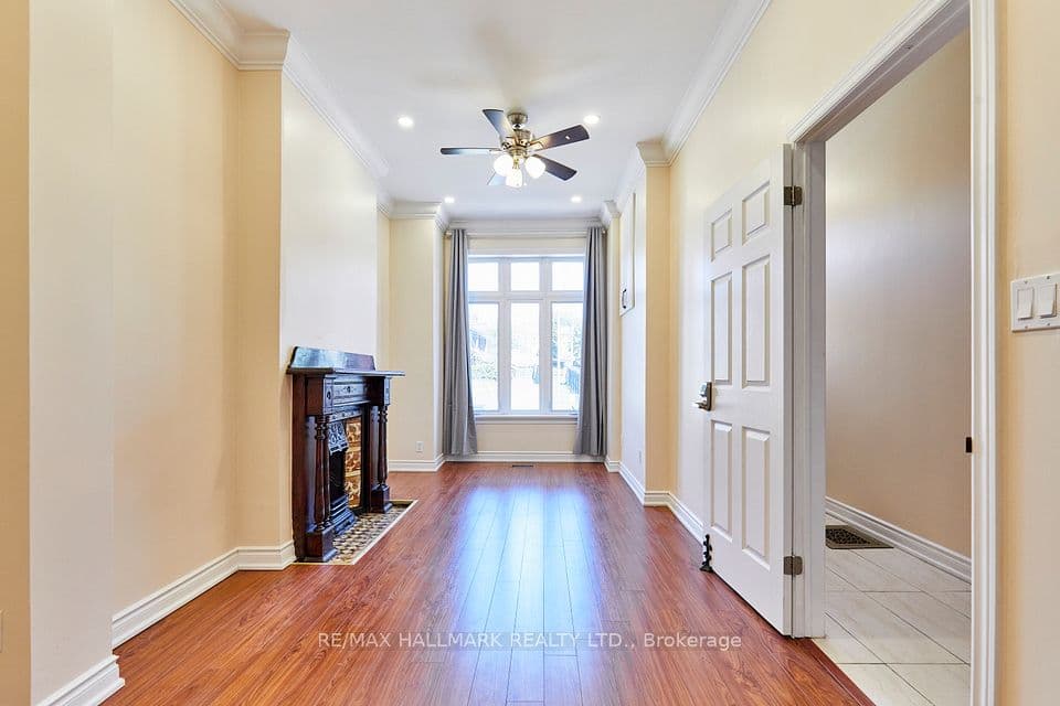95 Wolseley Street, Toronto, ON M5T 1A4 – photo 3